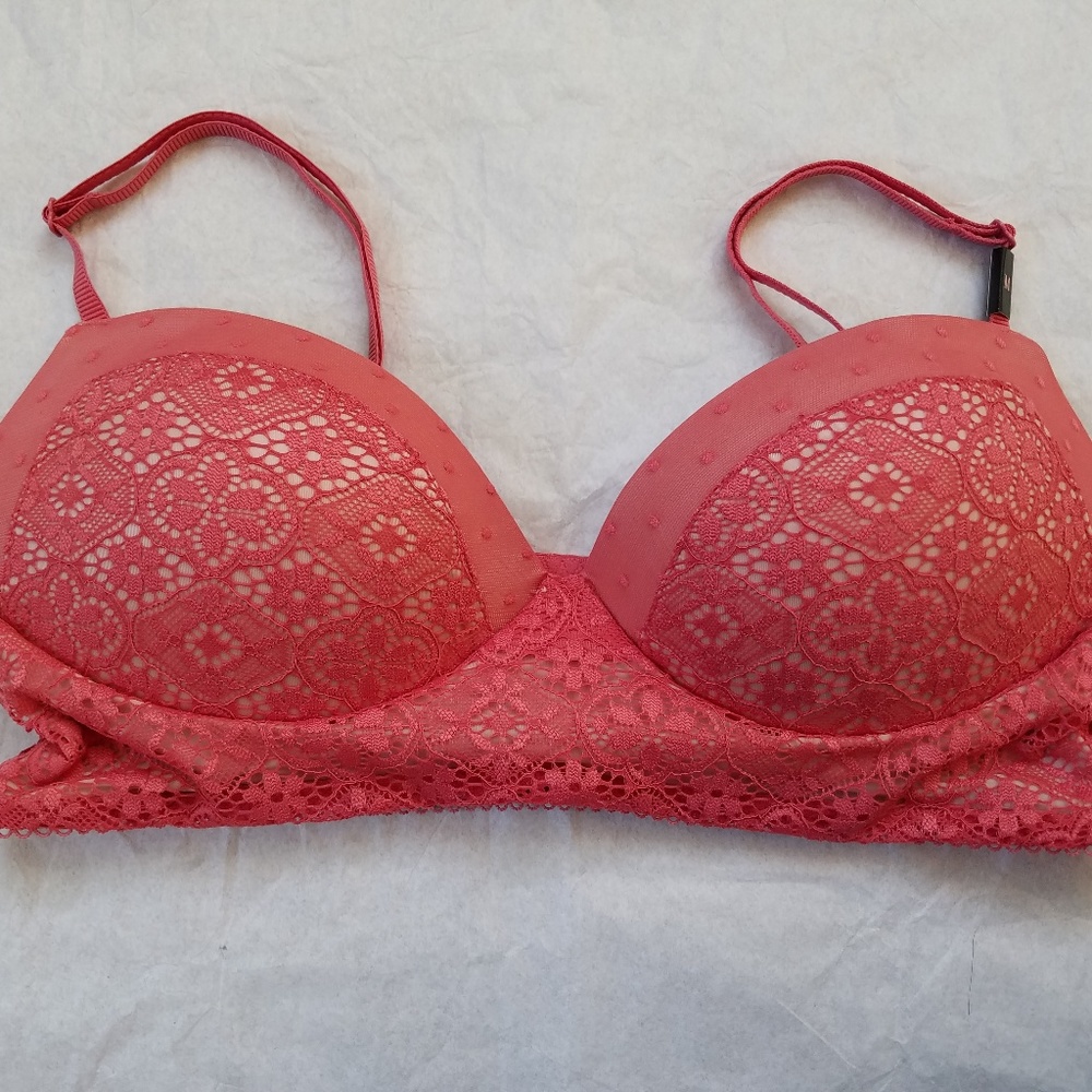 Victoria's Secret Padded Demi Bra Medium Lace